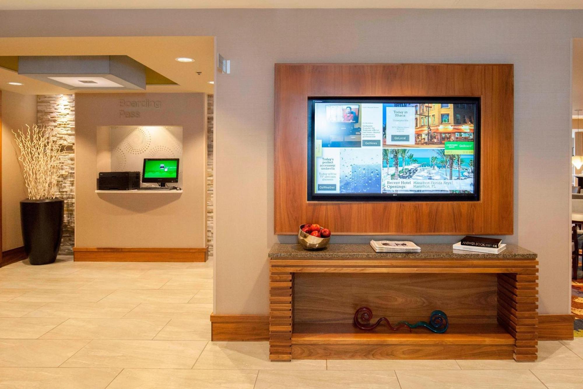 Courtyard By Marriott Ithaca Airport/University Kültér fotó