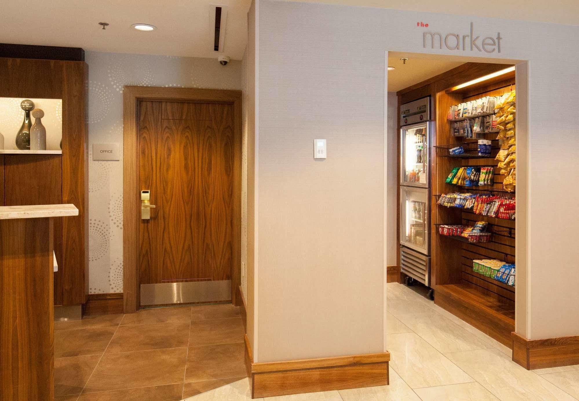 Courtyard By Marriott Ithaca Airport/University Kültér fotó