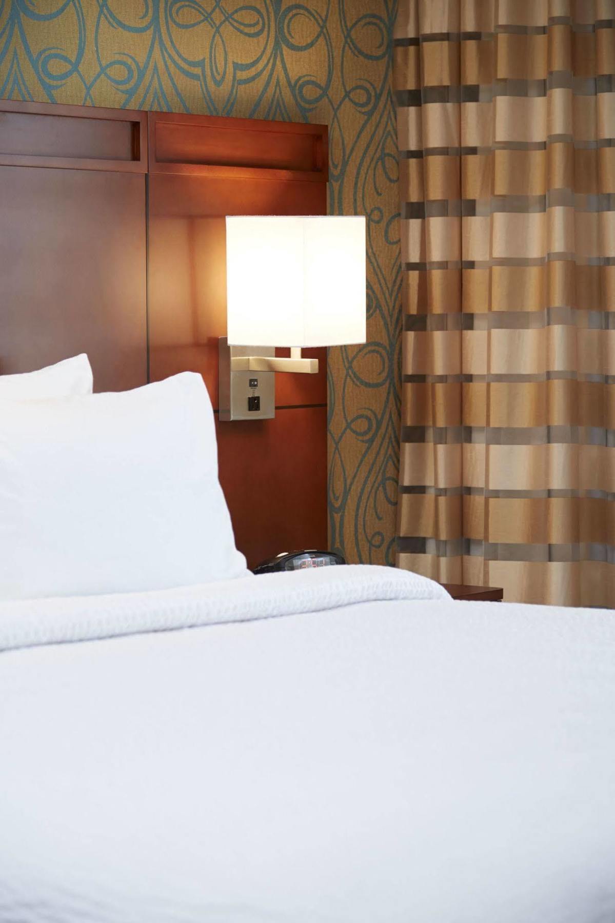 Courtyard By Marriott Ithaca Airport/University Kültér fotó